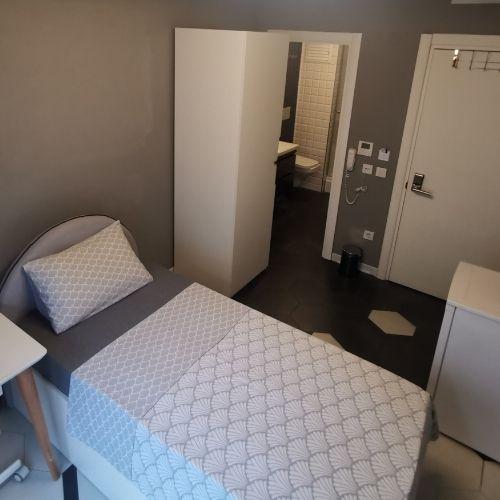 Banyolu Lüks Odalar